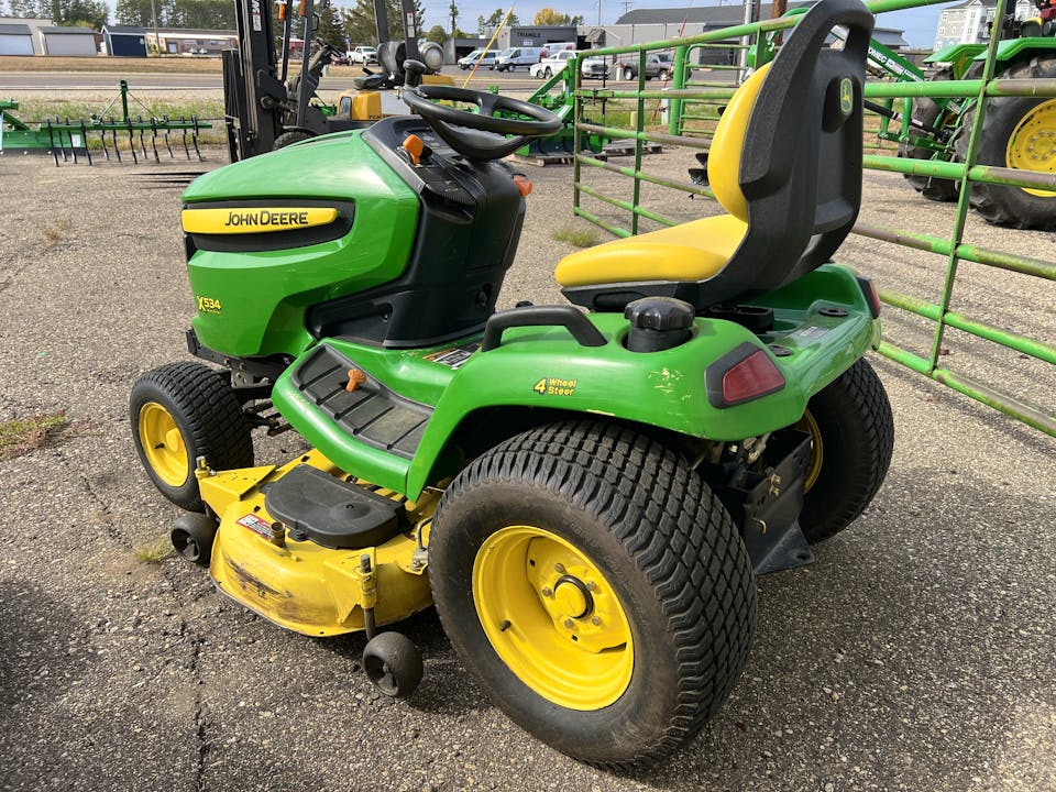 John Deere X534