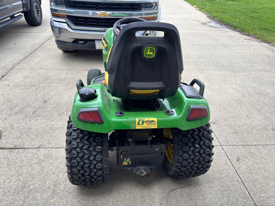 John Deere X540