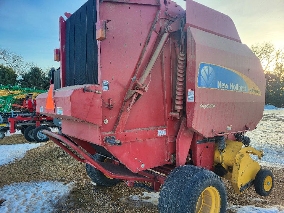 NEW HOLLAND BR7070