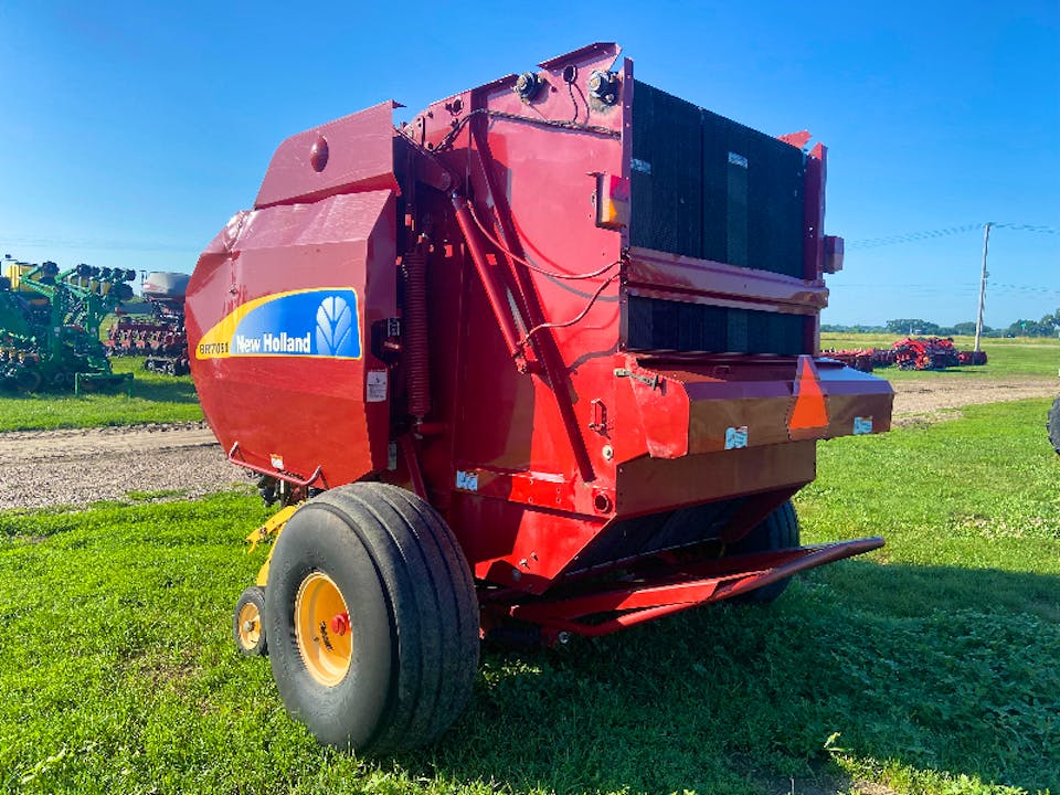 NEW HOLLAND BR7090