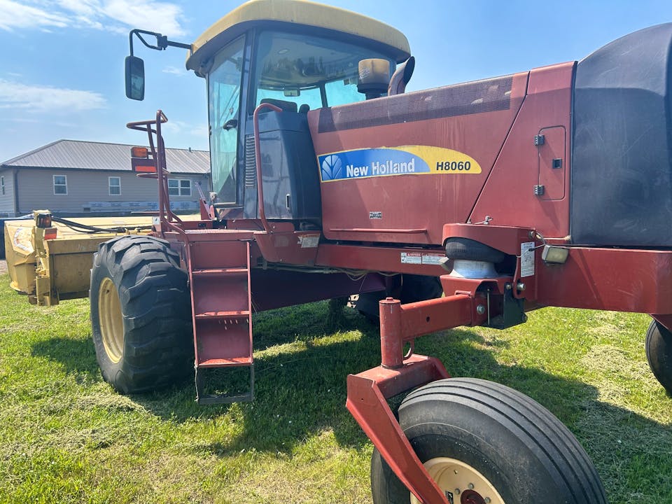 New Holland H8060