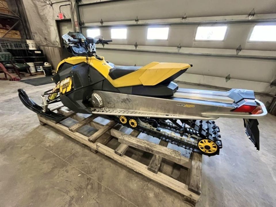 Ski-Doo MXZ 800