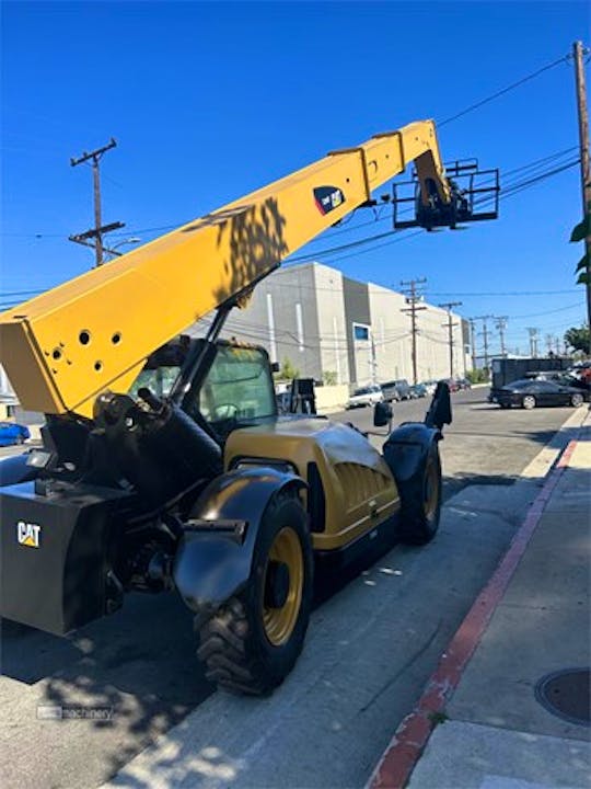 Caterpillar TL943