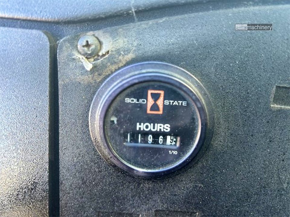 Caterpillar TL943