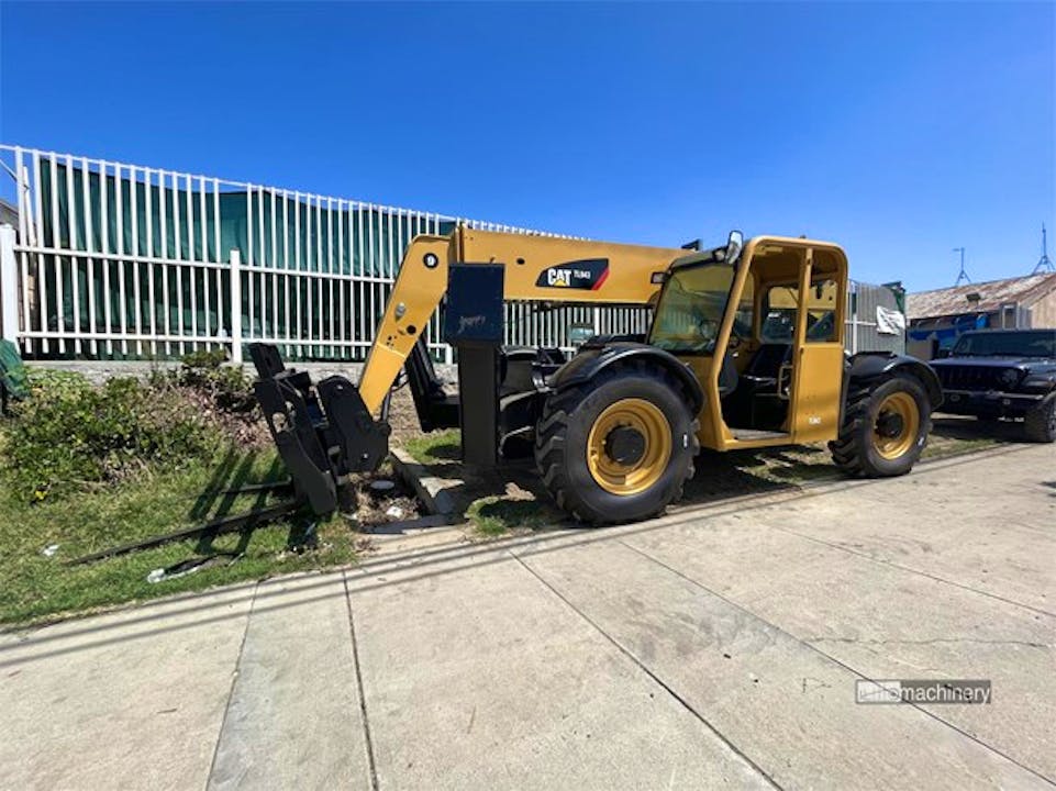 Caterpillar TL943