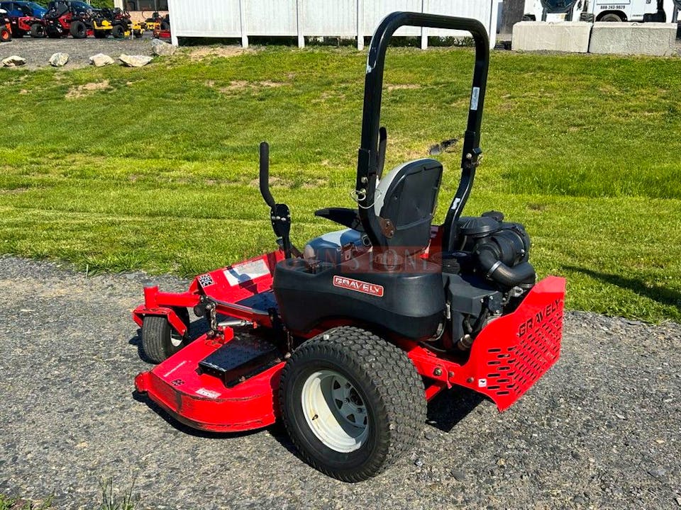 Gravely Pro-Turn 266 (66")