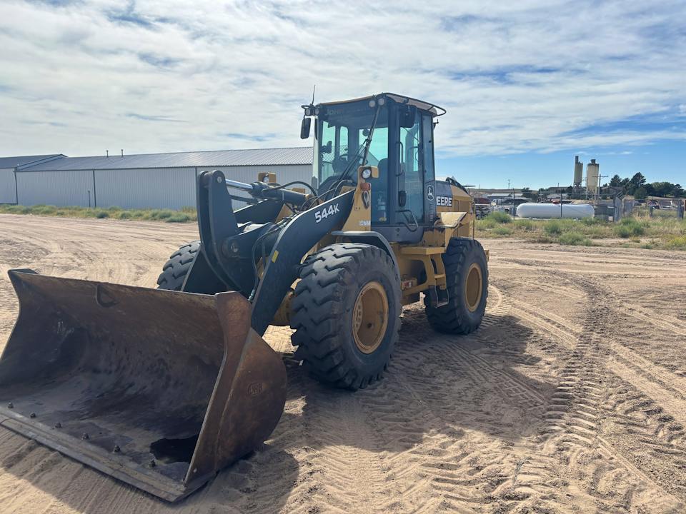 John Deere 544K