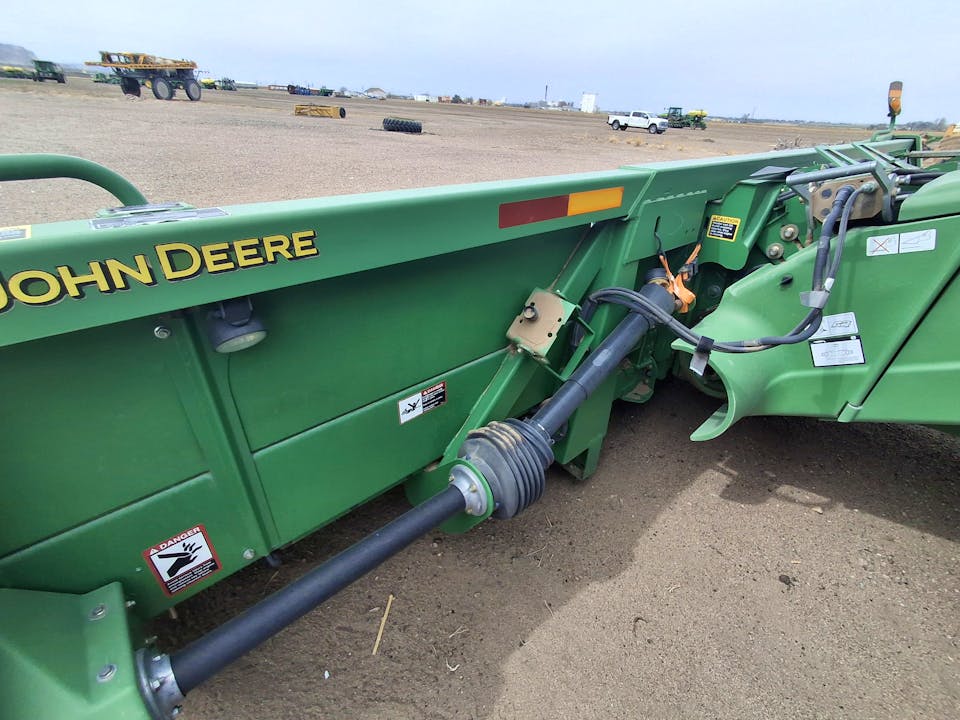 John Deere 608C