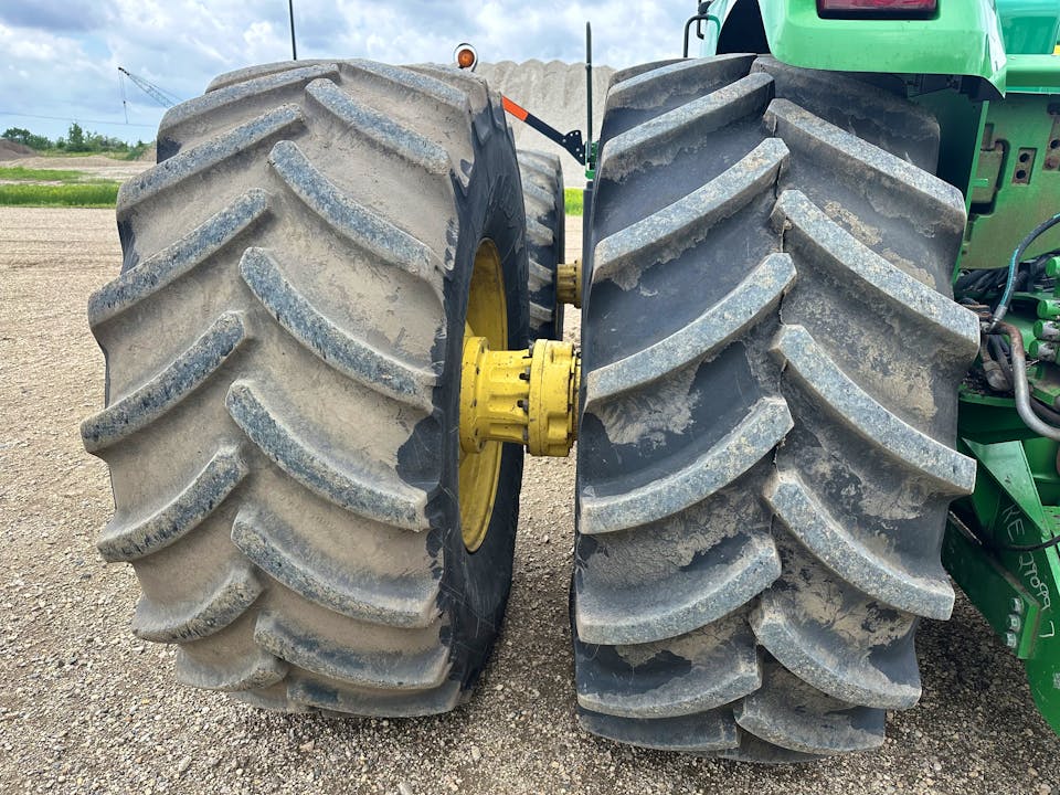 John Deere 9430