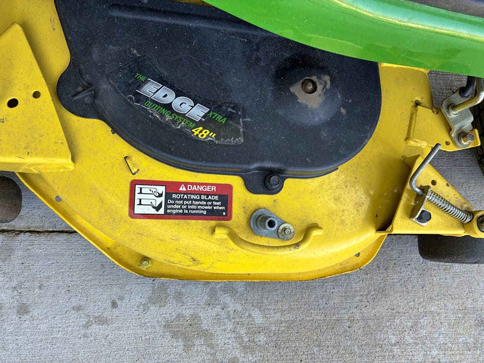 John Deere X324