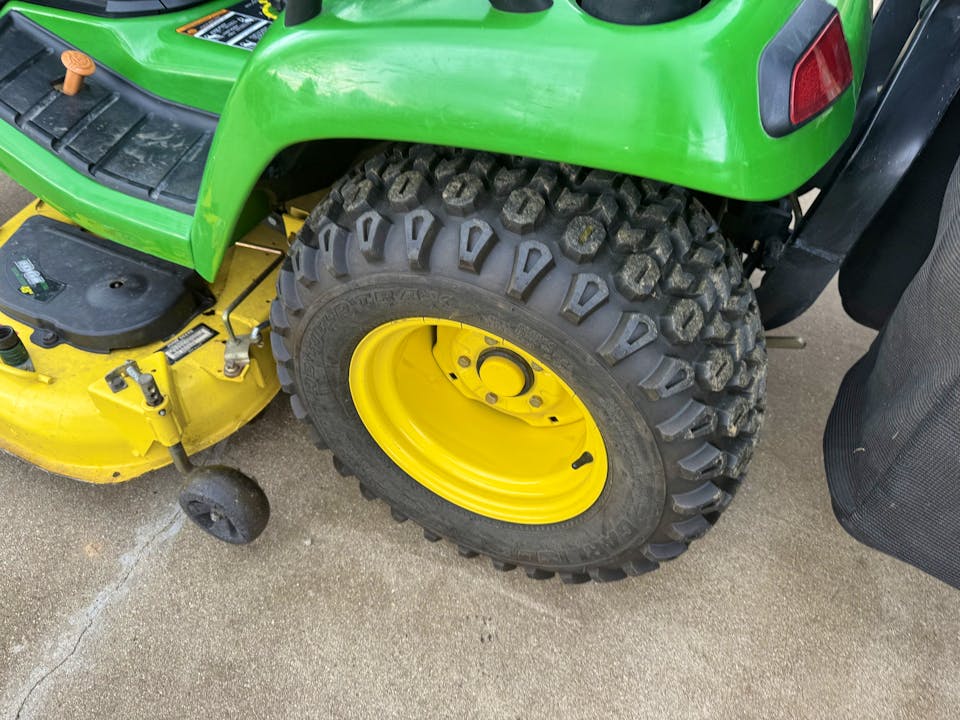 John Deere X540