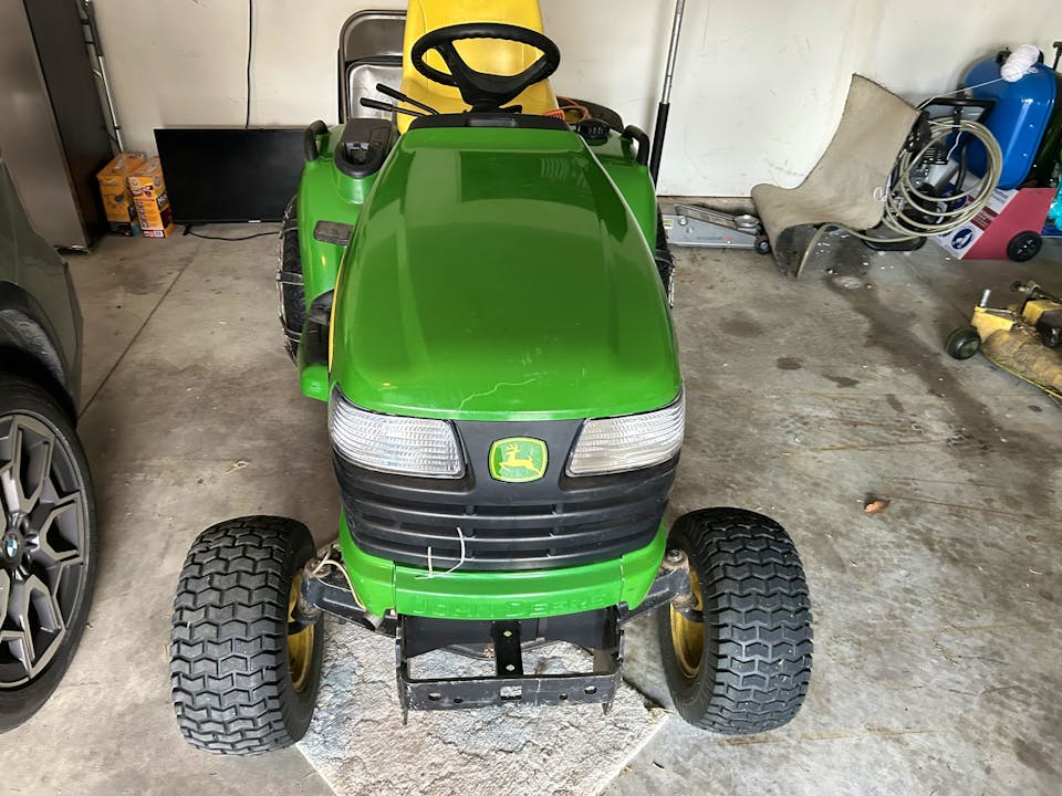 John Deere X720