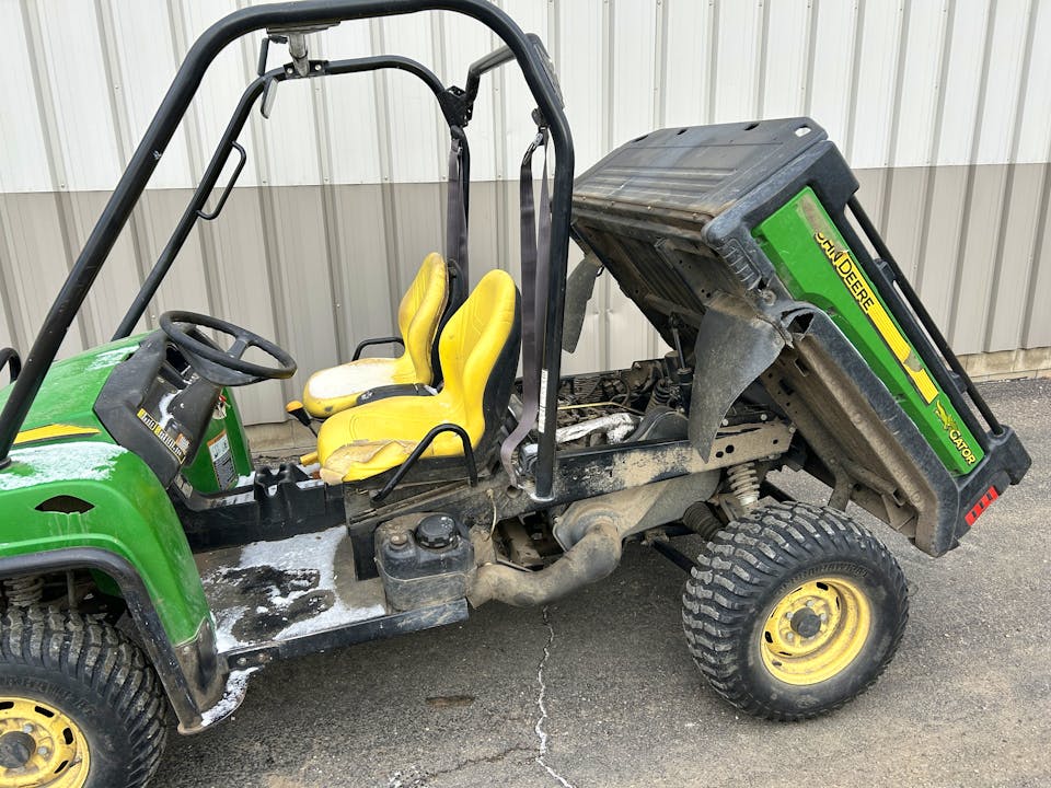 John Deere XUV625I GREEN