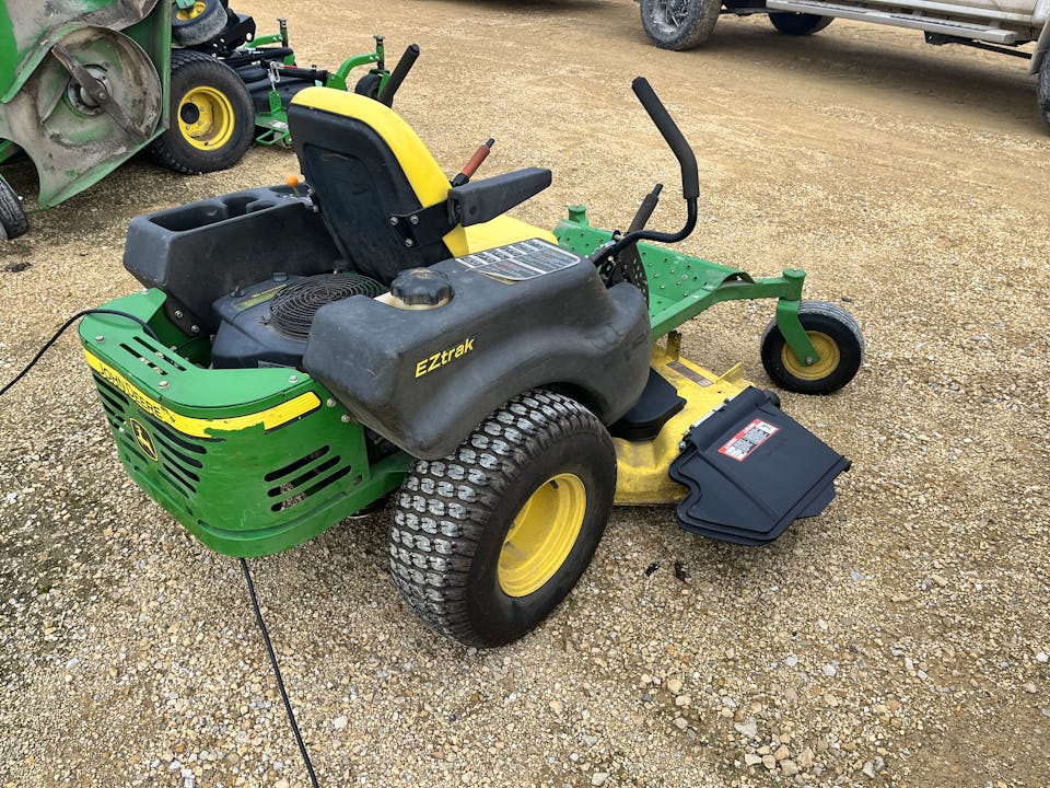 John Deere Z445