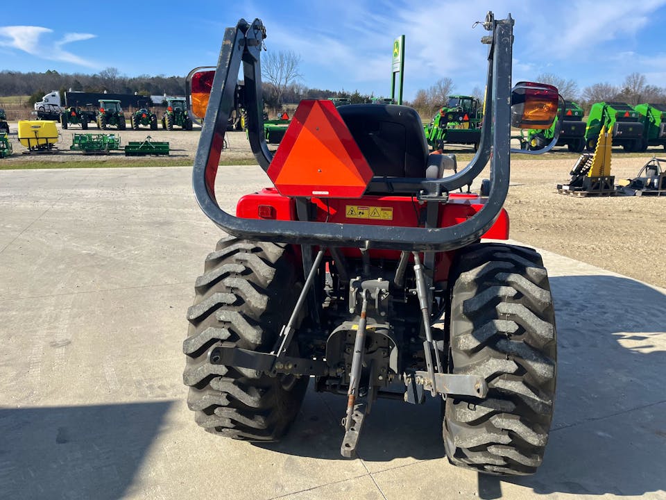 Massey Ferguson 1529