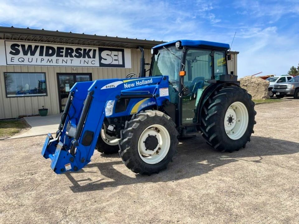 New Holland T4030