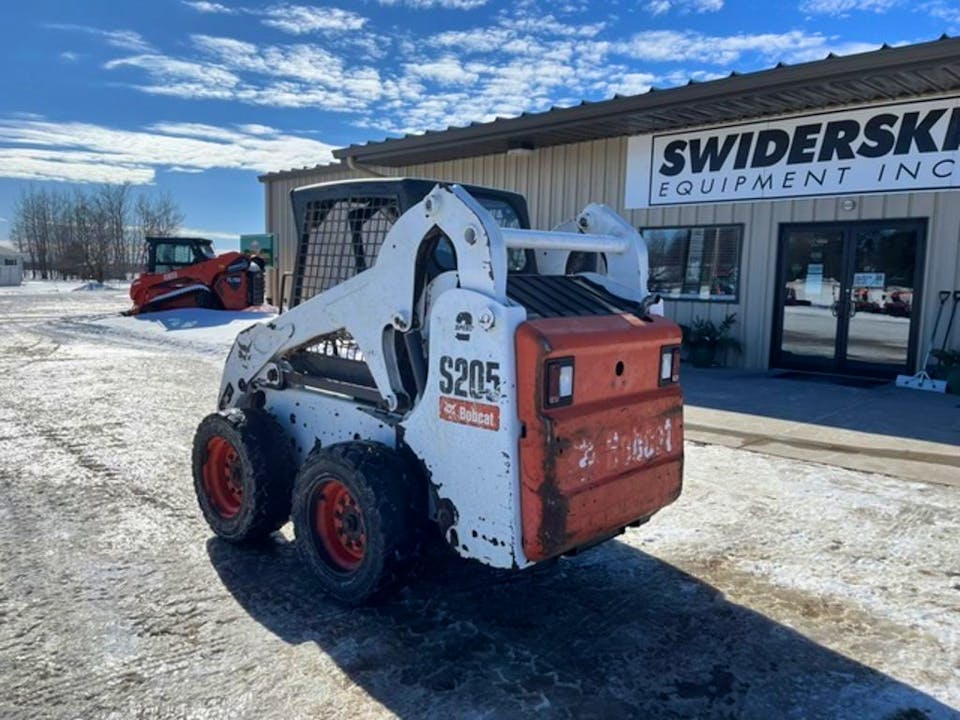Bobcat S205