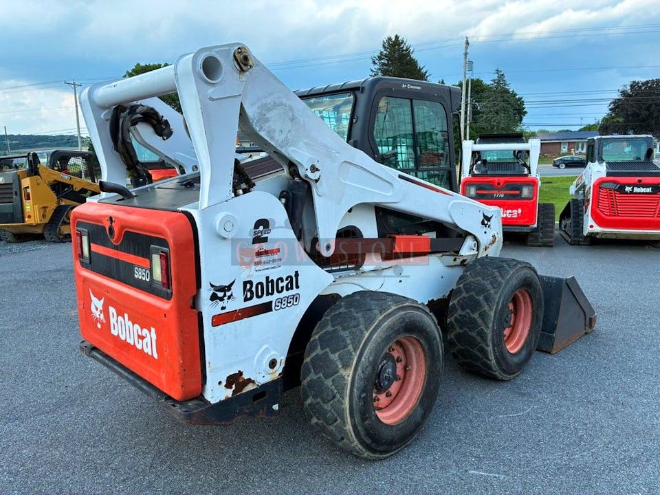 Bobcat S850
