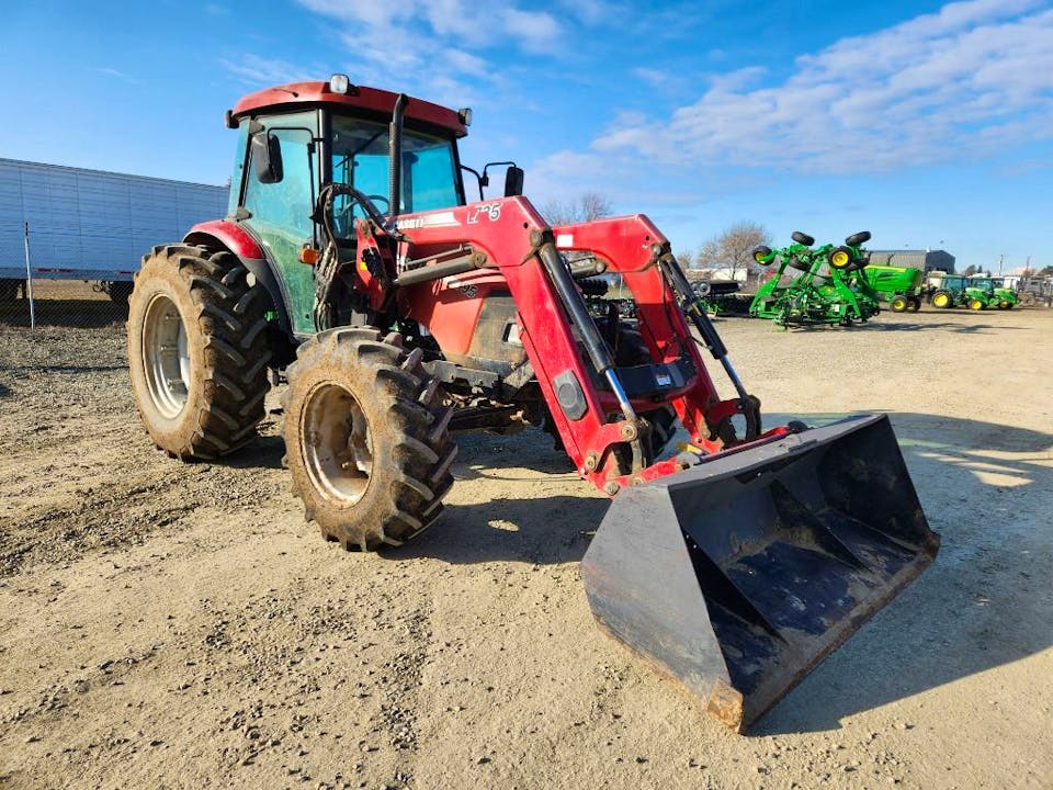 Case FARMALL 95