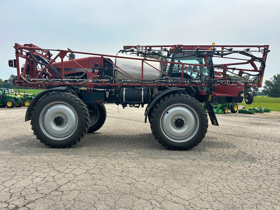 Case IH Patriot 3330