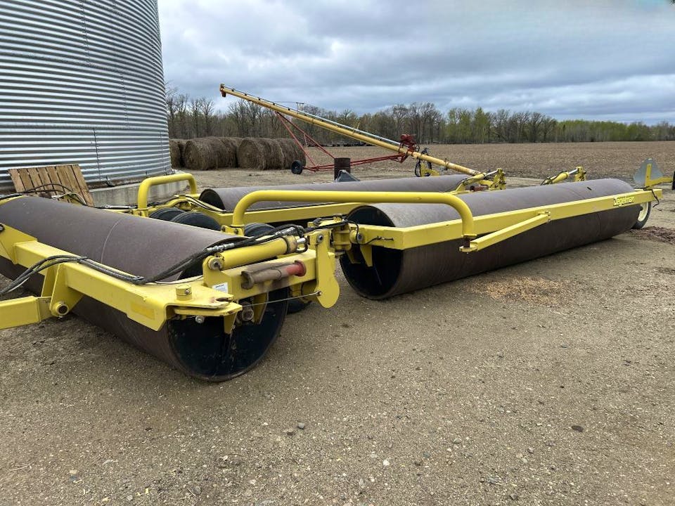 Degelman LR7645