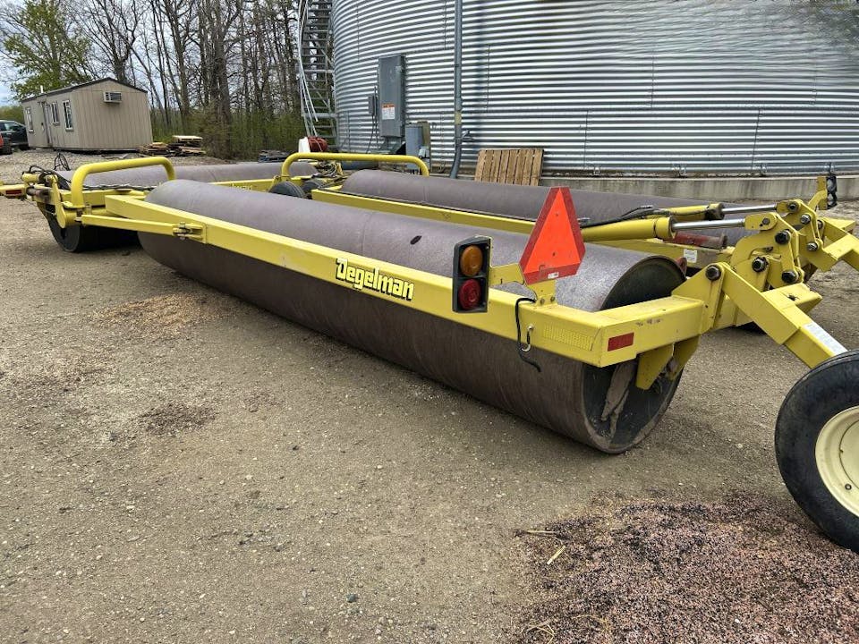 Degelman LR7645