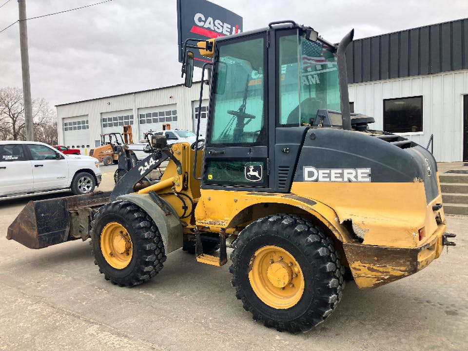 John Deere 244J