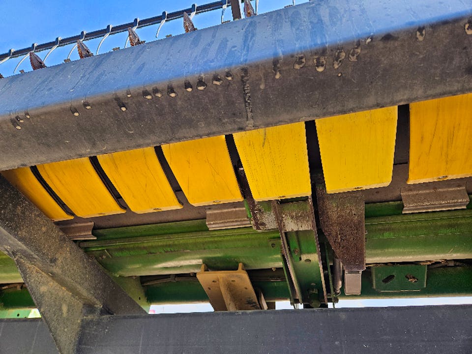 John Deere 635F