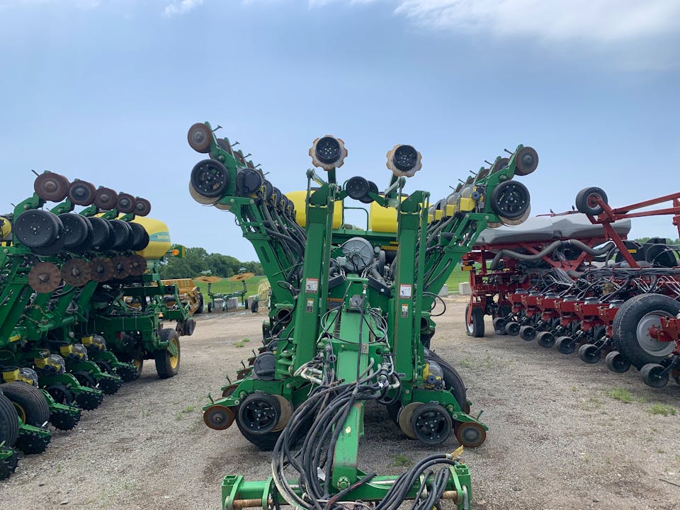 John Deere 1790
