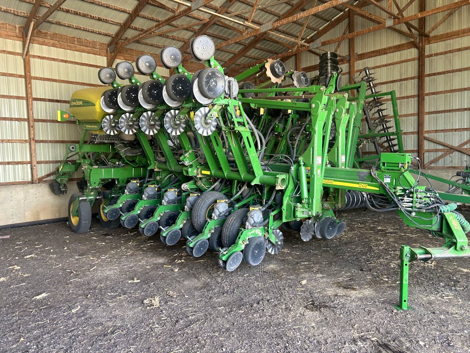 John Deere 1790