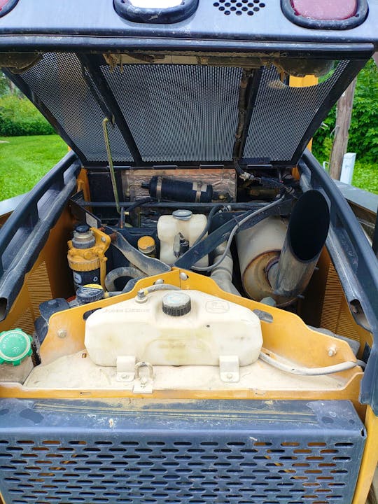 John Deere 326D