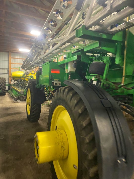 John Deere 4830