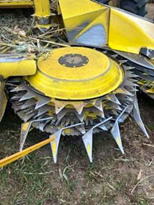 John Deere 770