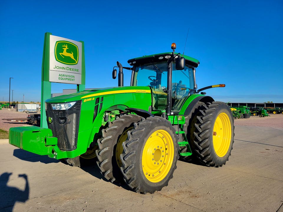 John Deere 8285R