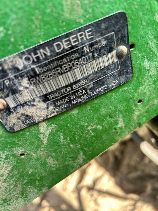 John Deere 8285R