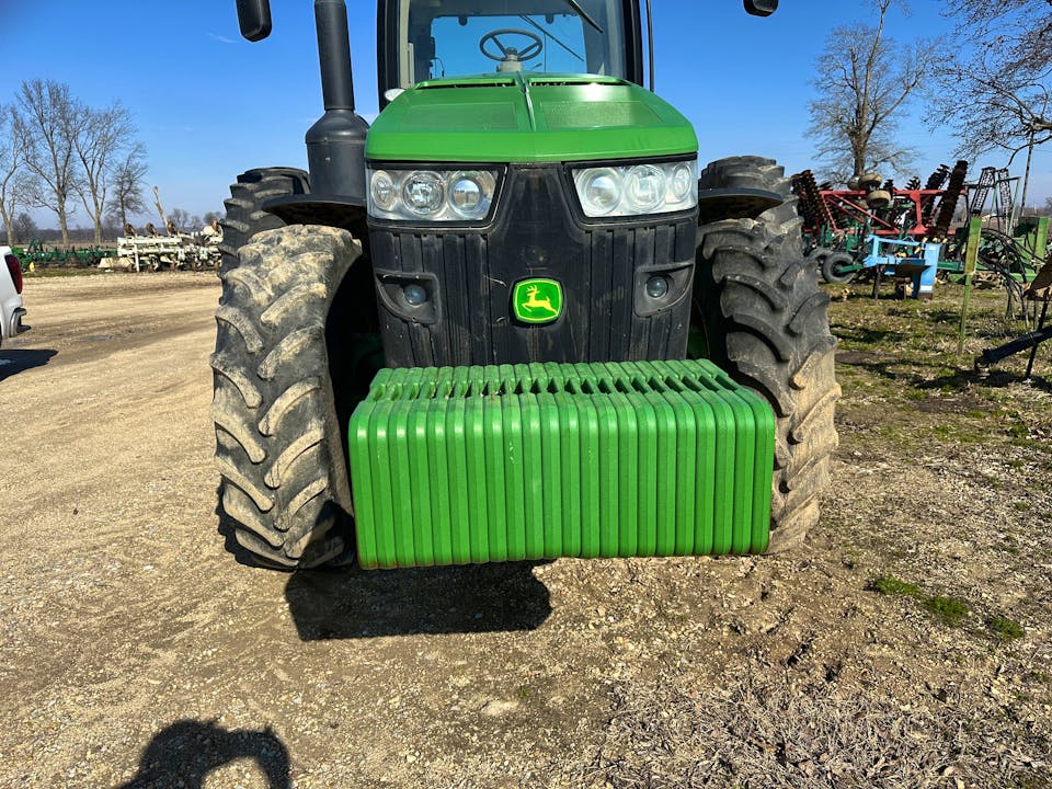 John Deere 8310R