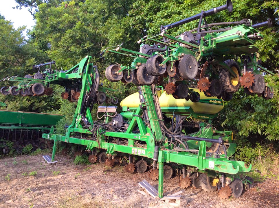 John Deere DR18