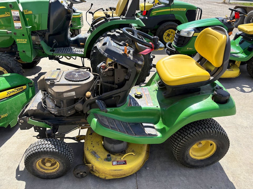 John Deere X300