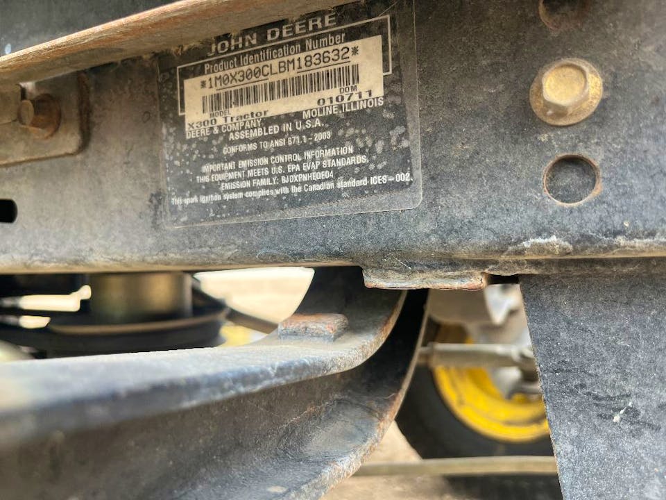 John Deere X300