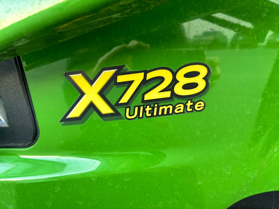 John Deere X728