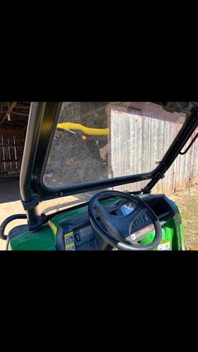 John Deere XUV825I GREEN
