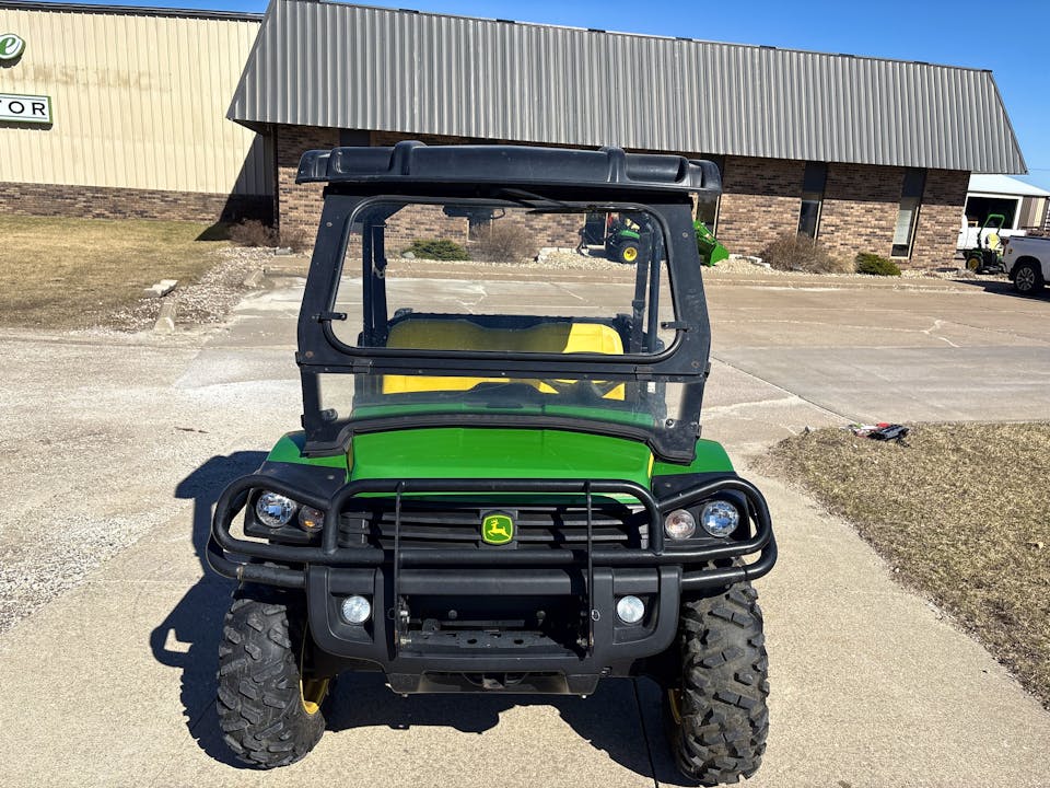 John Deere XUV825I GREEN