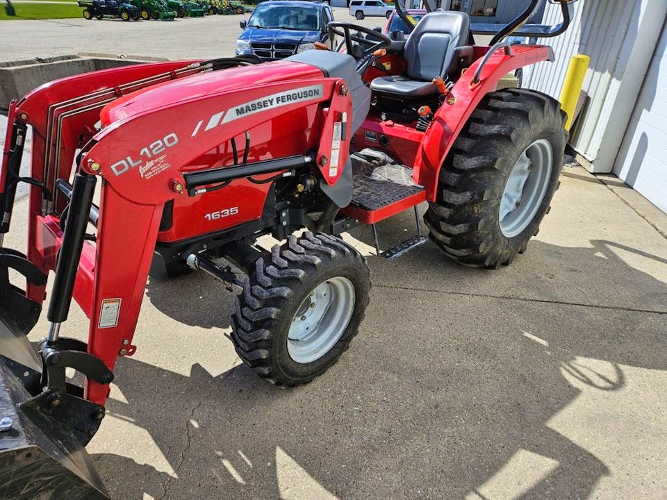 Massey Ferguson 1635