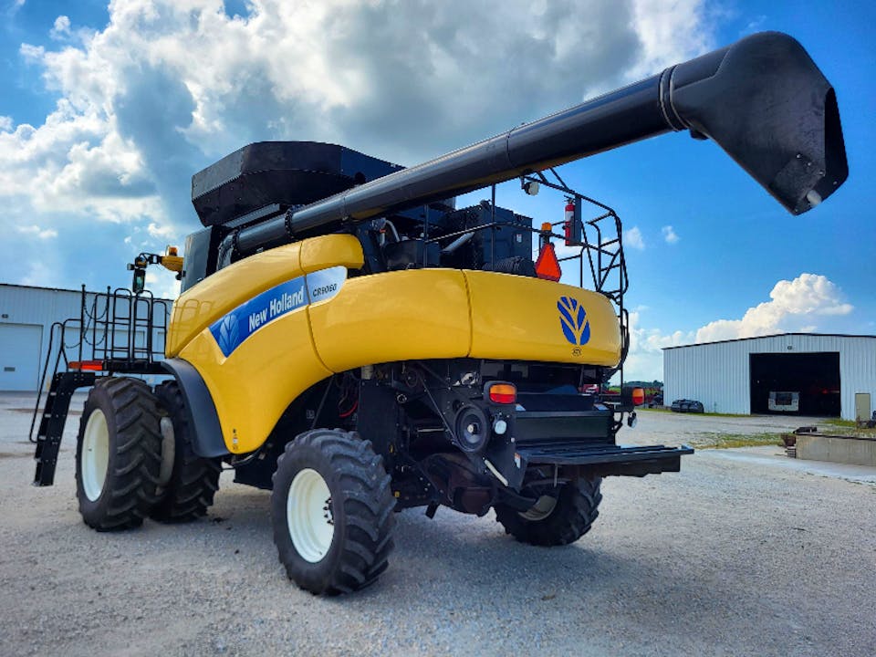 New Holland CR9060