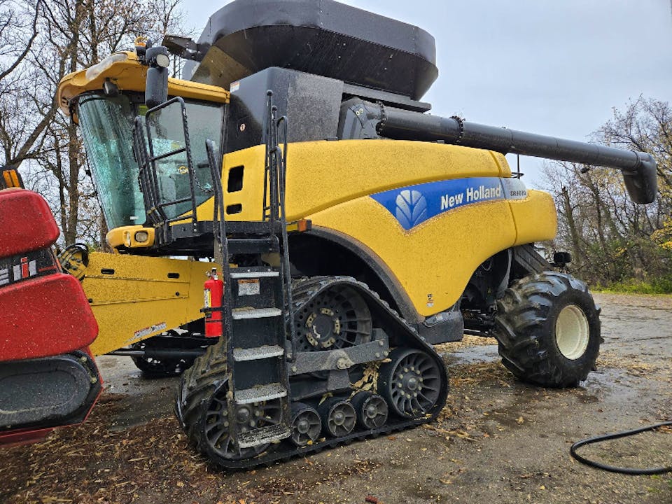New Holland CR9080