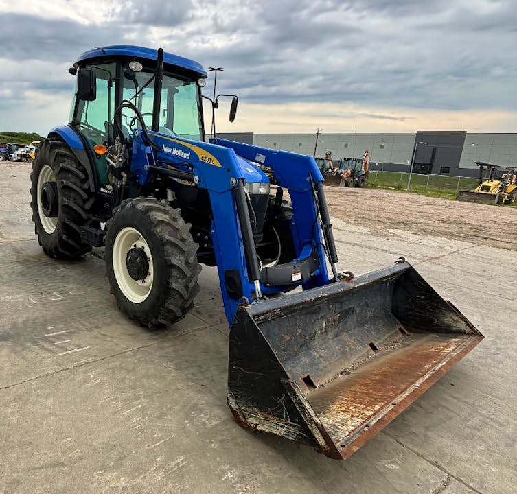 NEW HOLLAND T5050