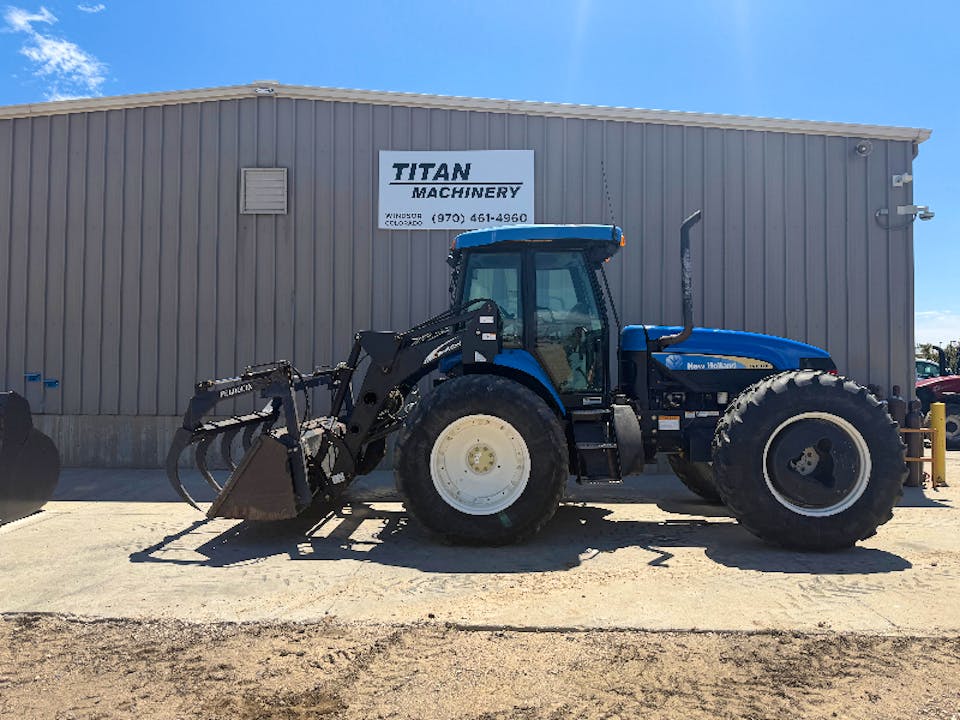 New Holland TV6070