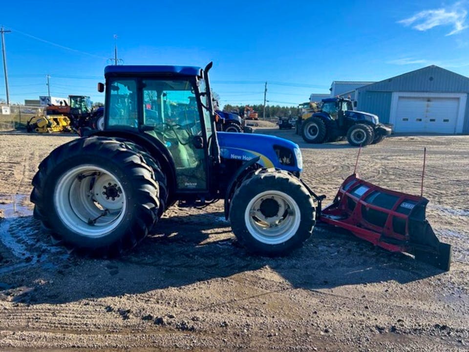 New Holland T4030