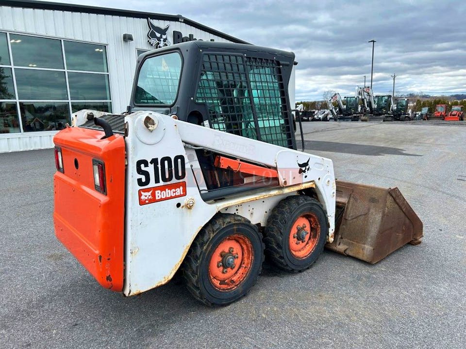 Bobcat S100