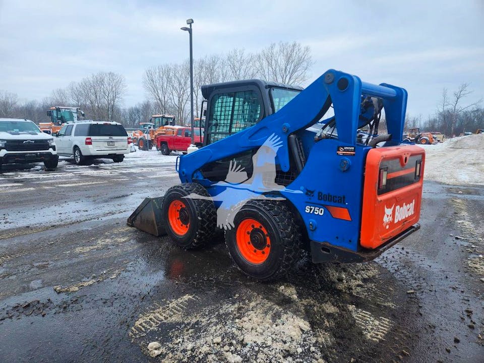 Bobcat S750